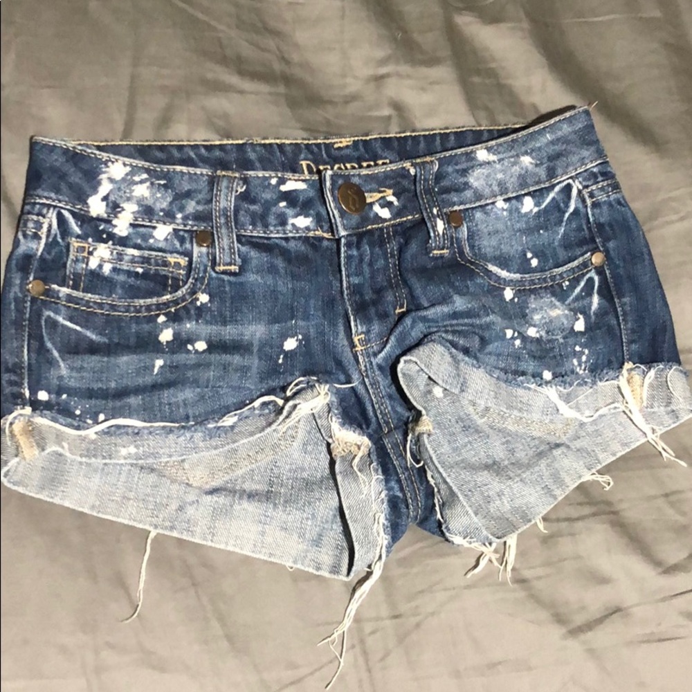 Decree medium wash distressed jean shorts